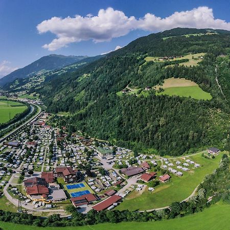 Chalet - Direkt Am 5 Sterne Campingplatz Aufenfeld Im Zillertal Mit Hallenbad Und Sauna Aschau Im Zillertal Екстериор снимка