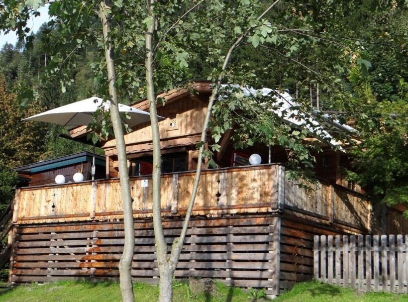 Chalet - Direkt Am 5 Sterne Campingplatz Aufenfeld Im Zillertal Mit Hallenbad Und Sauna Aschau Im Zillertal Екстериор снимка
