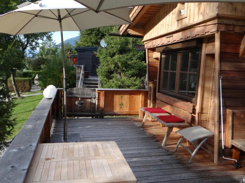 Chalet - Direkt Am 5 Sterne Campingplatz Aufenfeld Im Zillertal Mit Hallenbad Und Sauna Aschau Im Zillertal Екстериор снимка